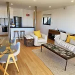 Sweeping Ocean Views - Bondi Beach 2 Bed + Parking