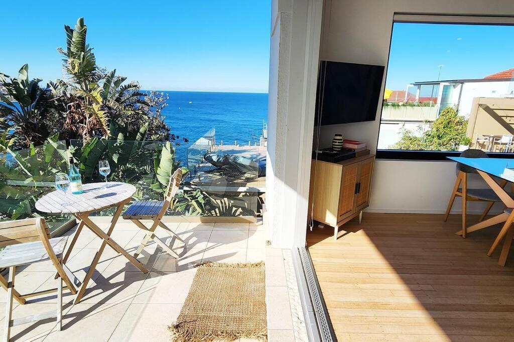 Sweeping Ocean Views - Bondi 2 Bed + Parking * Sydney
